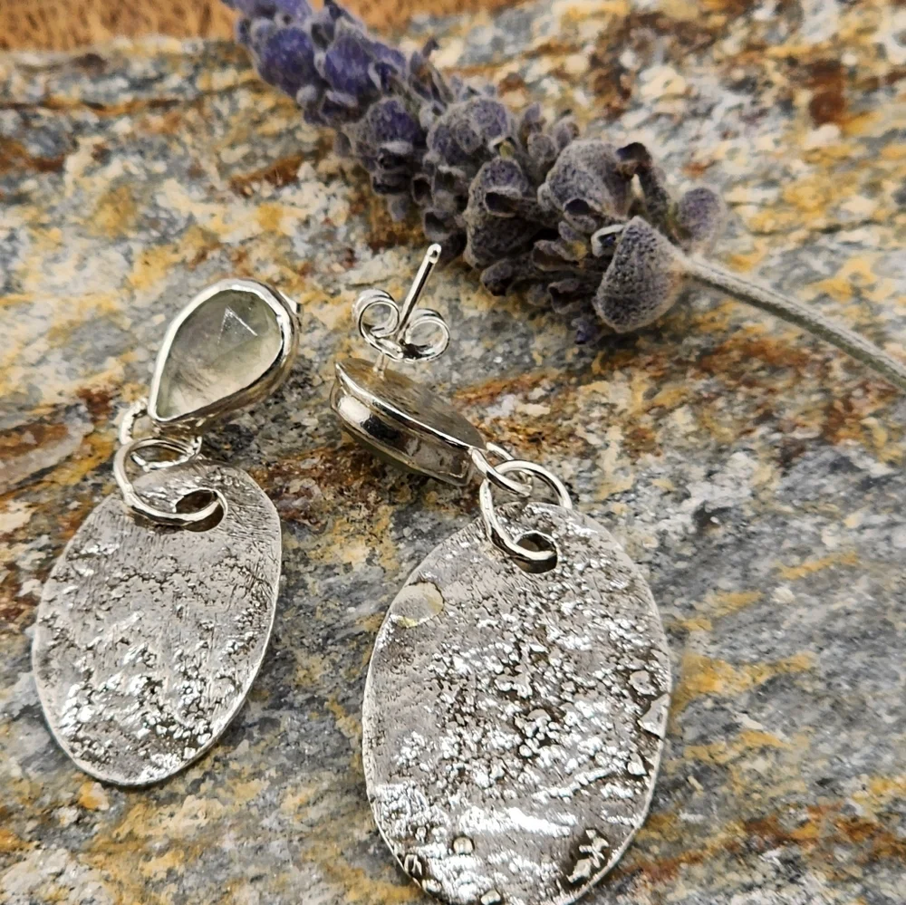 PERIDOT TEARDROP  TEXTURE EARRINGS  HANDMADE STERLING SILVER - Picture 3 of 6